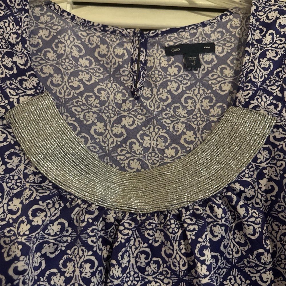 The GAP royal blue and white Blouse with  silver beading/Metallic Detail